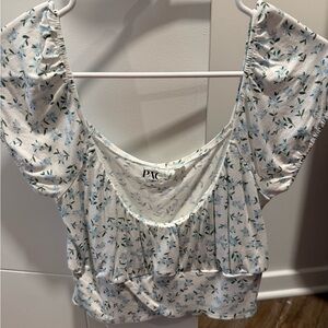 PacSun Floral Crop Top